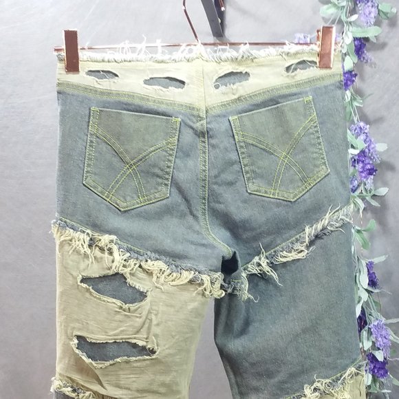 U-Turn Distressed Jeans  SZ 27 - Picture 3 of 7